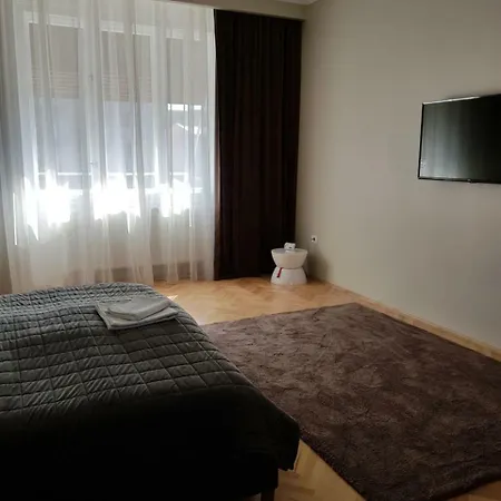 Center Dream Apartment *